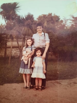 marta, her sister and their mum